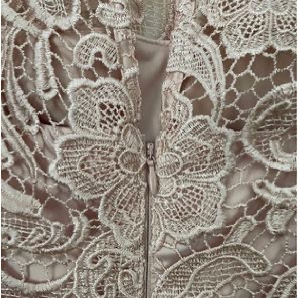 Formal Dress, Size 2 - Picture 4 of 7